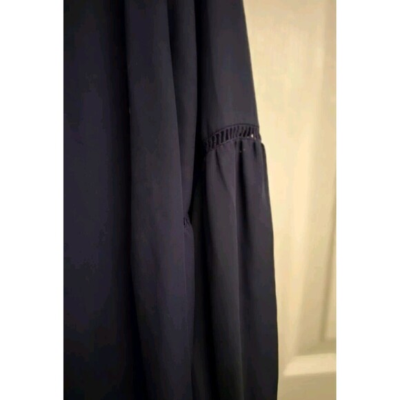 Violet + Claire‎ Peasant Tie Front Pleated Semi Sheer Top Blouse Women’s L Navy - Picture 3 of 4